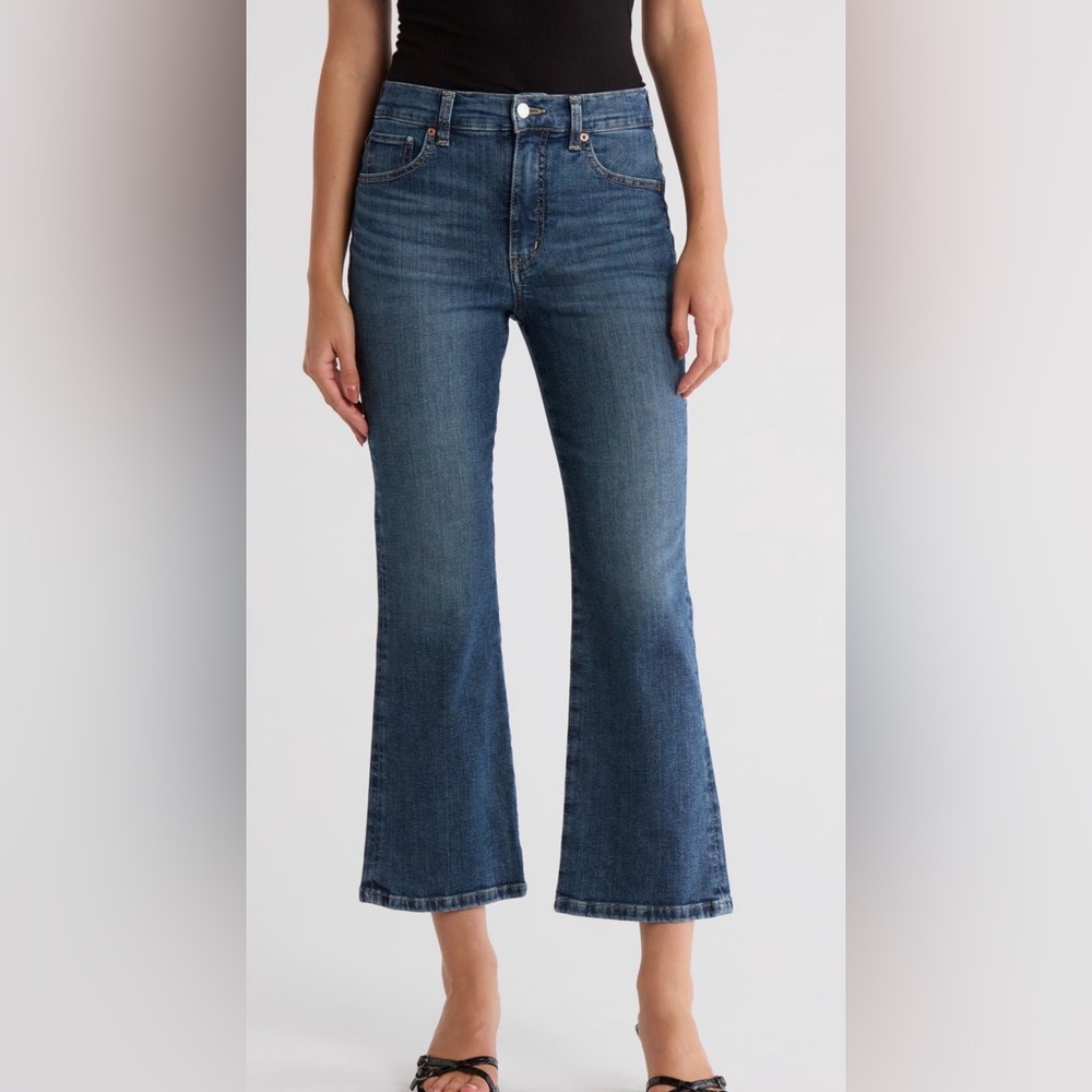 Etica High-Waist Flare Crop Jeans. Size 27 (6)